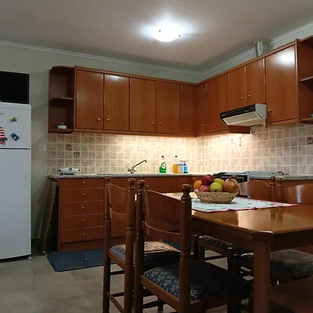 Holiday home Ainos Kambitsata