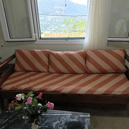 Holiday home Ainos Kambitsata